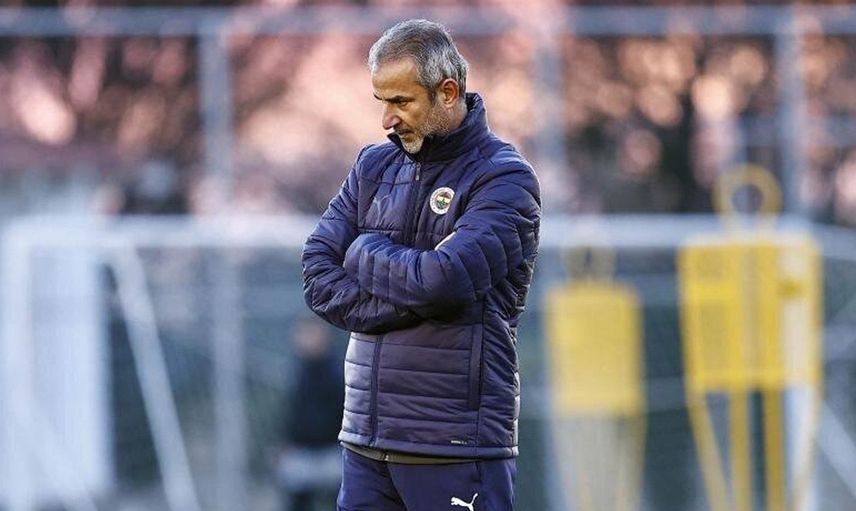 Fenerbahçe'de İsmail Kartal, Konyaspor maçının önemine dikkat çekerek ikincilik hedefleri hakkında futbolcularıyla görüştü