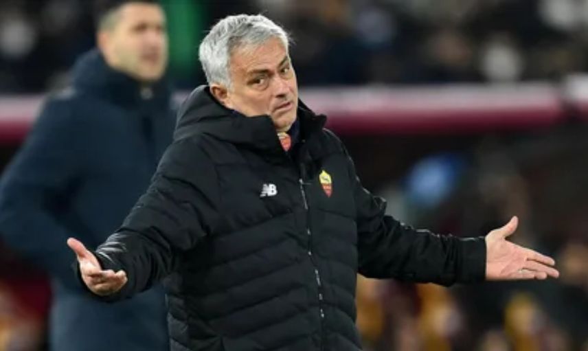 Fenerbahçe'de Mourinho Rüzgarı: İlk 11 Değişecek!