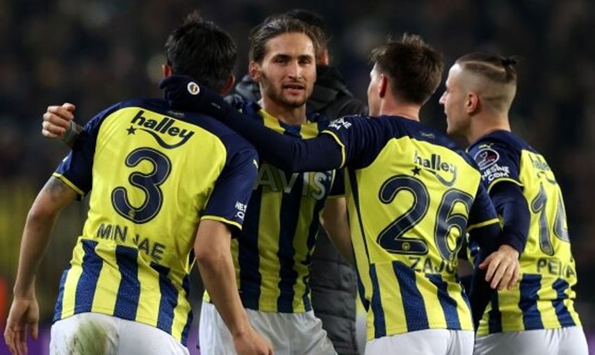Fenerbahçe'de zorlu Alanyaspor karşılaşmasında forma giyemeyecek olan isimler belli oldu