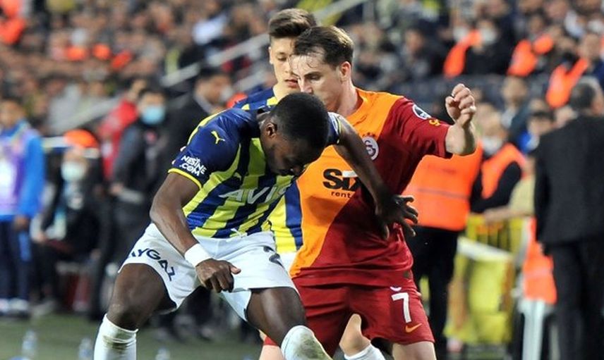 Fenerbahçeli Bright Osayi - Samuel, Galatasaray ile oynanan derbi sonrasında Kerem Aktürkoğlu hakkında övgüyle bahsetti!