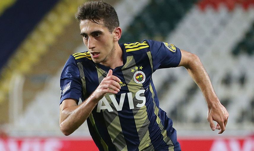 Fenerbahçe'nin eski futbolcusu olan ve Alman ekibi Stuttgart'ın yolunu tutan Ömer Faruk Beyaz'a ne oldu? Futbolcu Magdeburg'a transfer oluyor