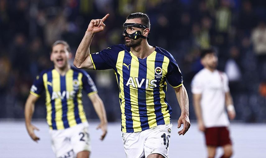 Fenerbahçe'nin Hatayspor Maçında Serdar Dursun'un Penaltı Atışı Çok Konuşuluyor!