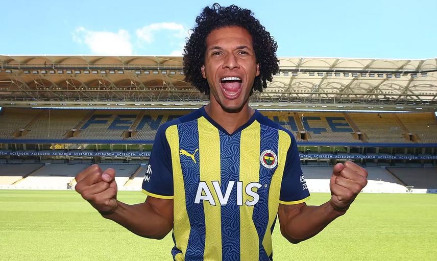 Fenerbahçe'nin yeni transferi Willian Arao imza atmadan önce Alex ve Aurelio ile görüştüğünü söyledi
