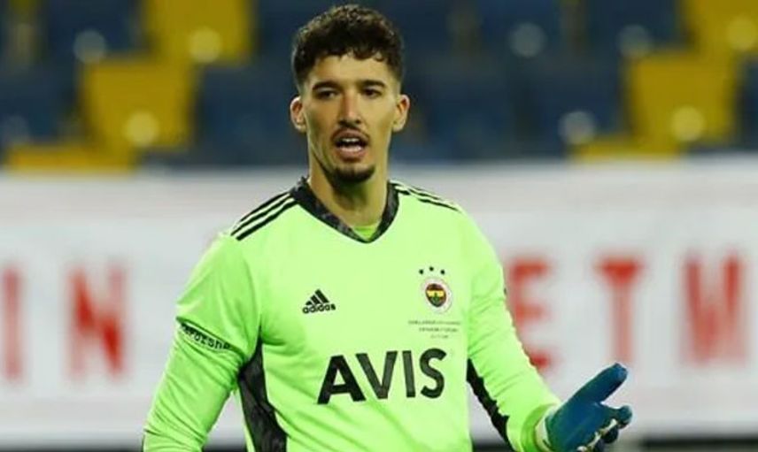 Fenerbahçe'ye Altay Bayındır'dan Sevindirici Haber