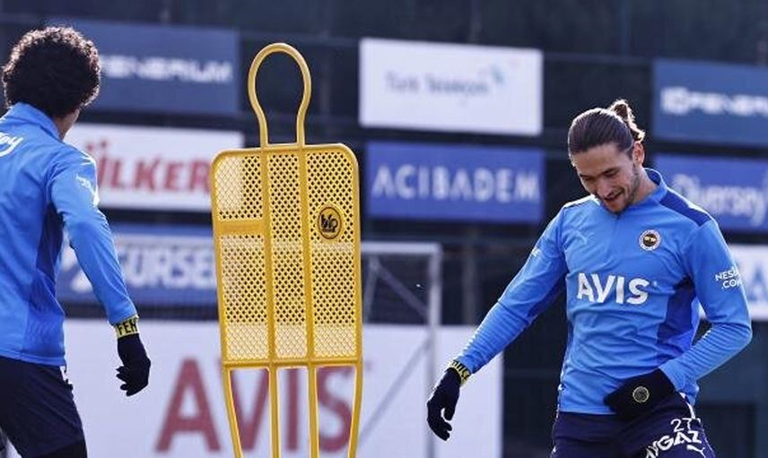 Fenerbahçe'ye Attila Szalai ve Miguel Crespo'dan Sevindiren Haber Geldi!