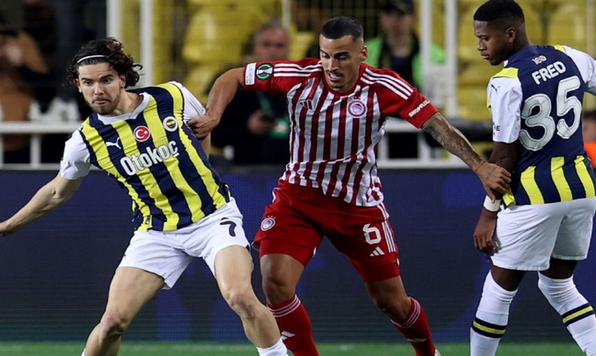 Ferdi Kadıoğlu’na Olympiakoslu futbolcudan küstah hareket: Hakemlerden kart çıkmadı