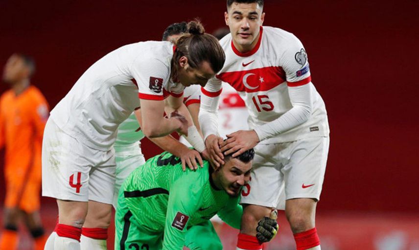 Fernando Muslera'dan Uğurcan Çakır'a Tebrik Mesajı