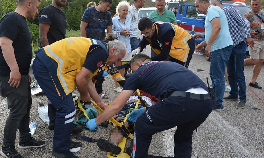 Fethiye yolunda korkunç kaza: Tur midibüsü devrildi, 1 ölü 22 yaralı!