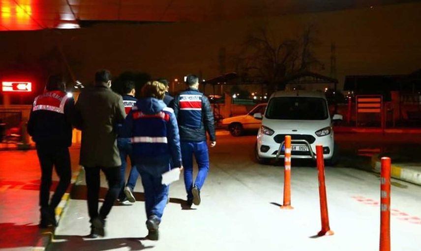 FETÖ'ye büyük vurgun: 99 kişi gözaltına alındı