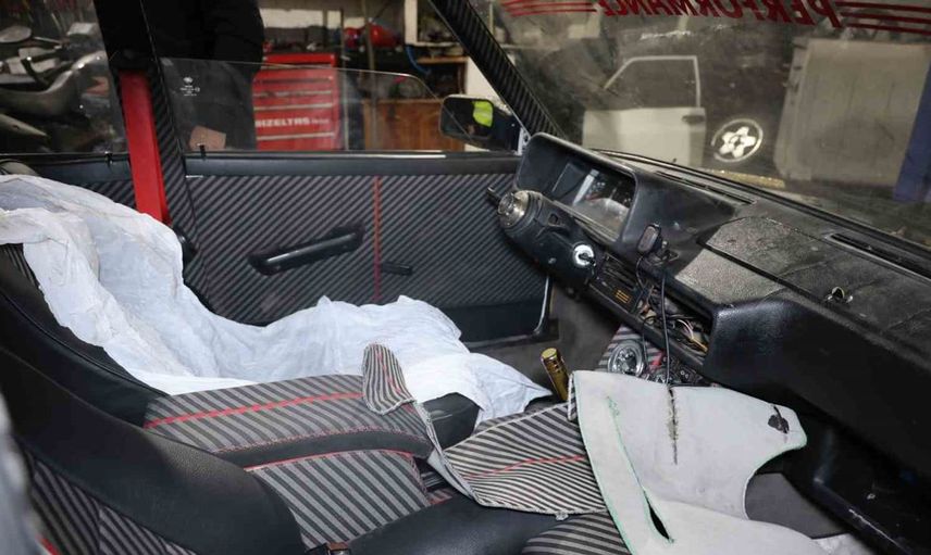 Drift cezasından kaçmak için aracını 15 dakikada parçaladı