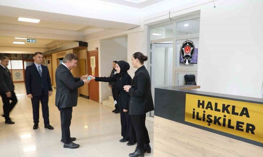 Erzincan'da kamu hizmetlerine erişim artırmak için halkla ilişkiler büroları incelendi