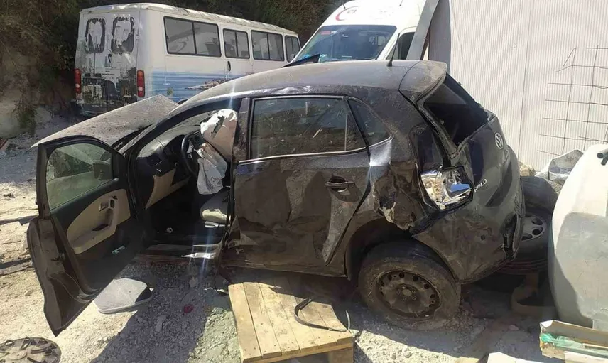 Söke-Kuşadası karayolunda direksiyon hakimiyetini kaybeden sürücü kaza yaptı