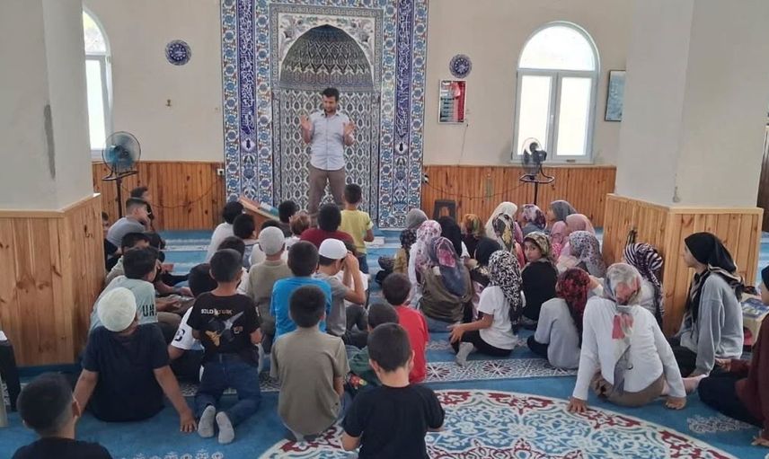 Söke’de yaz Kur’an kurslarında değerler eğitimi seminerleri devam ediyor