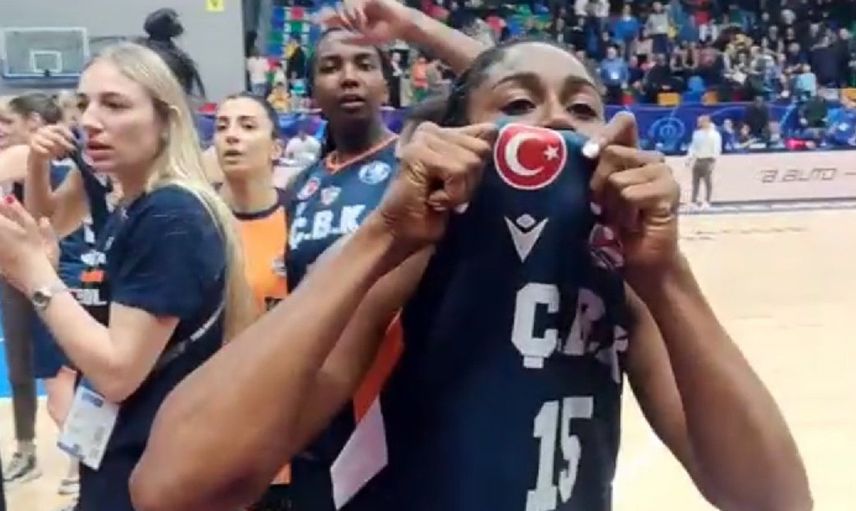 FIBA yetkililerinden Türk bayrağına büyük saygısızlık