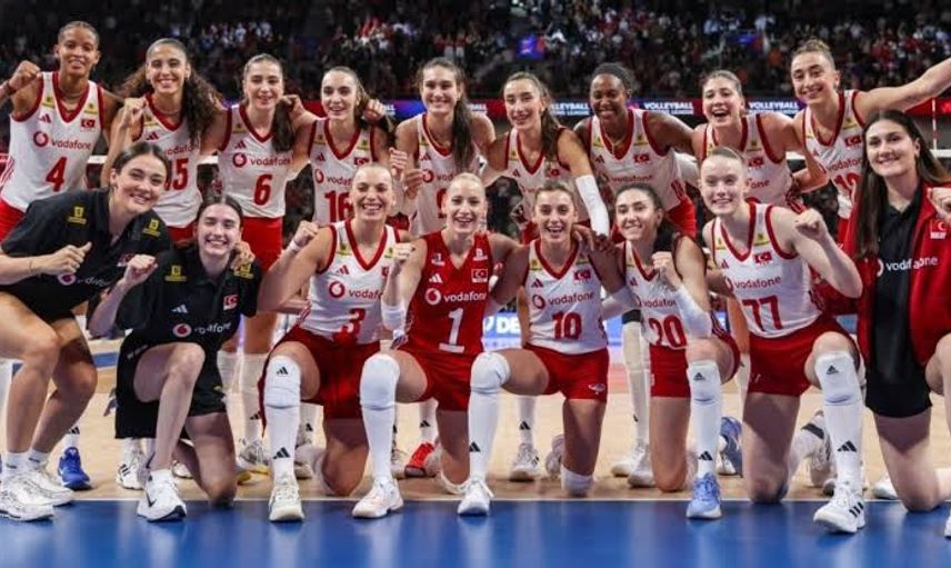 Filenin Sultanları Polonya'yı 3-1 mağlup etti