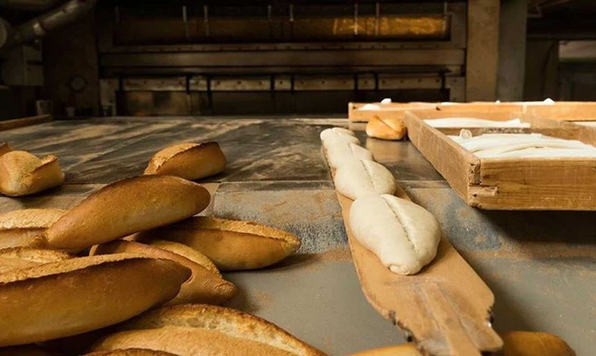 Fırında bayat ekmek olmadığı için öldürüldü!