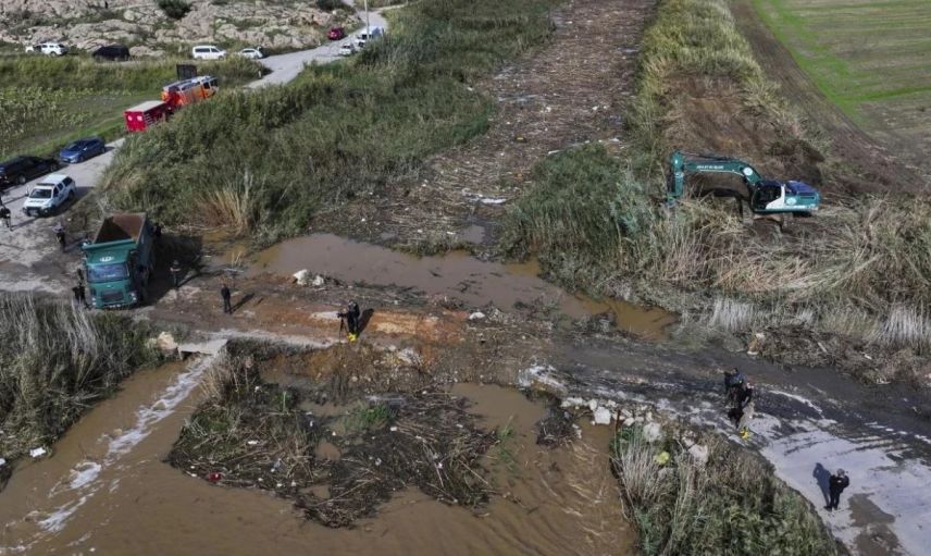 Foça’yı vuran selde acı son: 70 yaşındaki Bülent Kaptanoğlu ölü bulundu