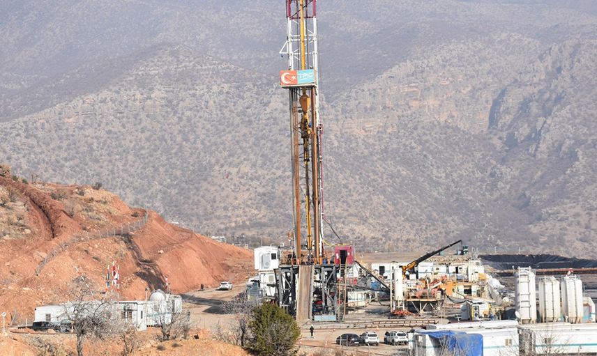 Gabar Dağı'ından yeni müjde: Petrol fışkırıyor!