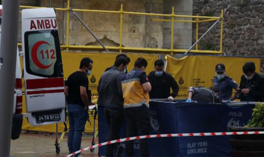 Galata Kulesinden Düşen Genç Hayatını Kaybetti