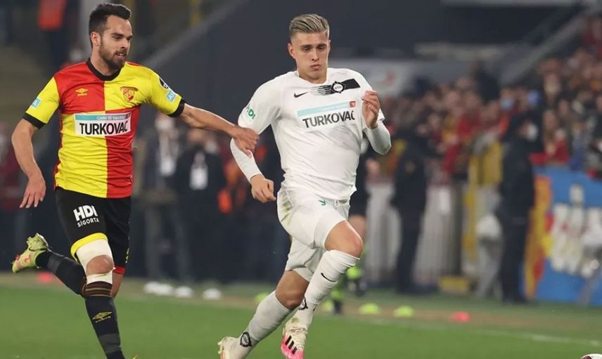 Galatasaray Altay'dan Kazımcan Karataş'ın transferi için harekete geçti!