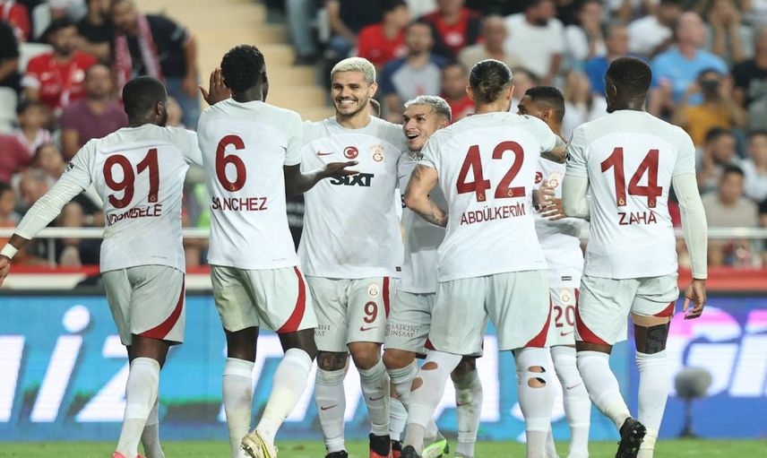 Galatasaray Antalyaspor’u 7 bitirdi: Mauro Icardi tarihe geçti