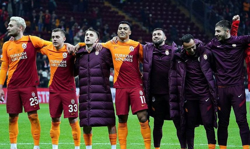 Galatasaray, Barcelona ile UEFA Avrupa Ligi'nde oynayacakları maç öncesi taraftarlarına uyarılarda bulundu!