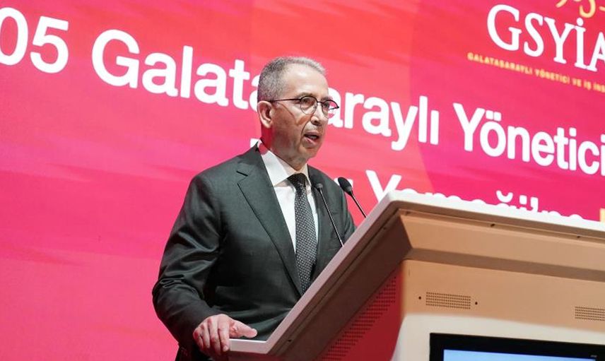 Galatasaray Başkan Adayı Metin Öztürk, göreve gelmeleri halinde Nuri Şahin ve Okan Buruk ile teknik direktörlük için görüşeceklerini söyledi