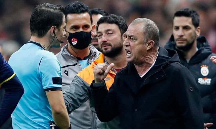 Galatasaray - Fenerbahçe Derbisinde Fatih Terim'in Halil Umut Meler'e Söylediği Sözler Ortaya Çıktı!