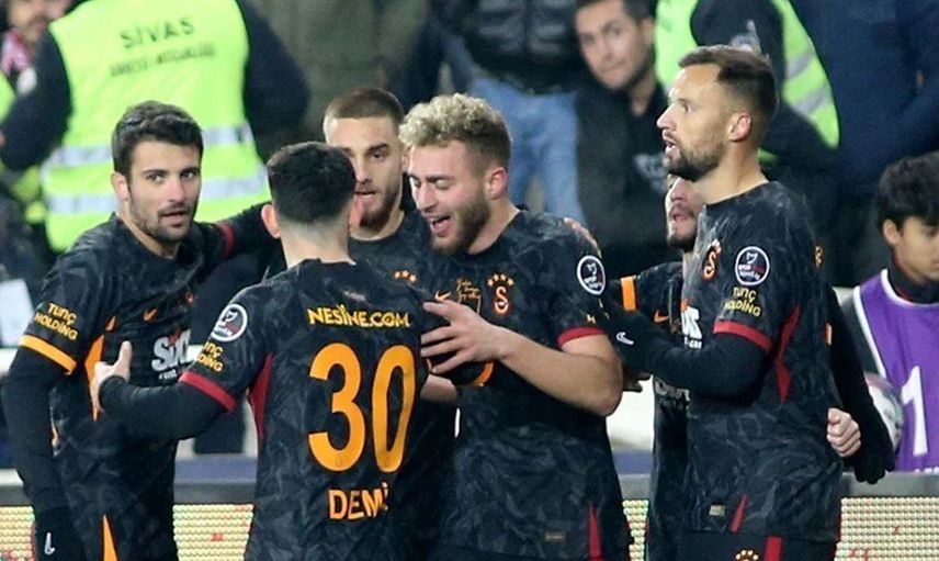 Galatasaray, geriye düştüğü maçta galibiyeti aldı