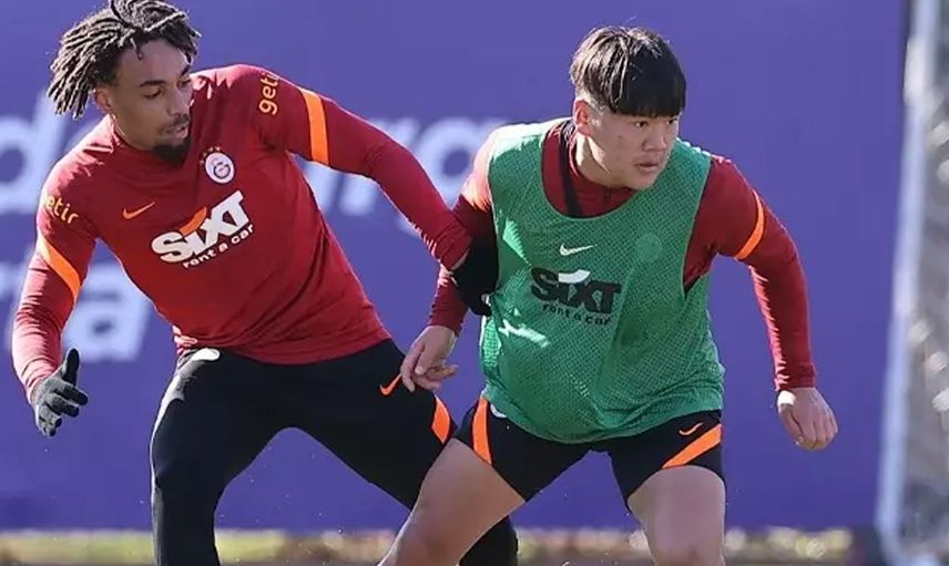 Galatasaray İdmanına Beknaz Almazbekov Katıldı!