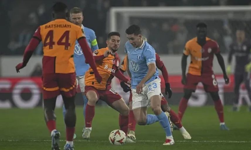 Galatasaray İsveç'te 90+2 golüyle 1 puana razı oldu
