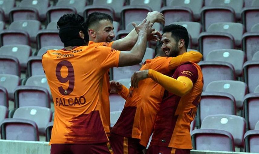 Galatasaray Kritik 3 Puanı Almayı Başardı