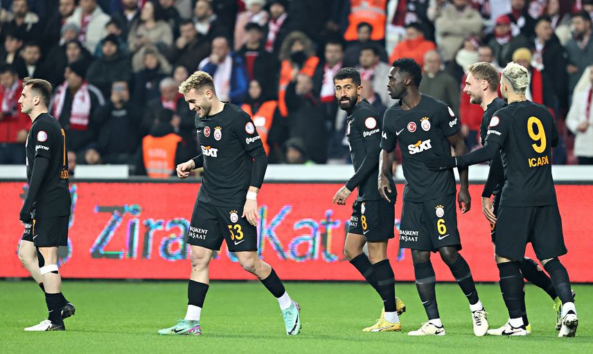 Galatasaray Samsun'da hata yapmadı: Günü lider kapattı