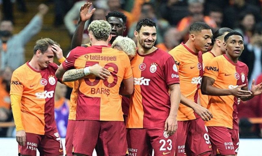 Galatasaray Sivasspor maçında tartışılan penaltı pozisyonu: Eski hakemler son noktayı koydu