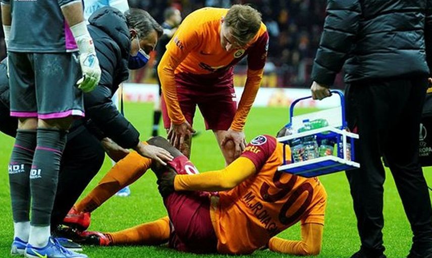 Galatasaray'a Mbaye Diagne'den Kötü Haber!