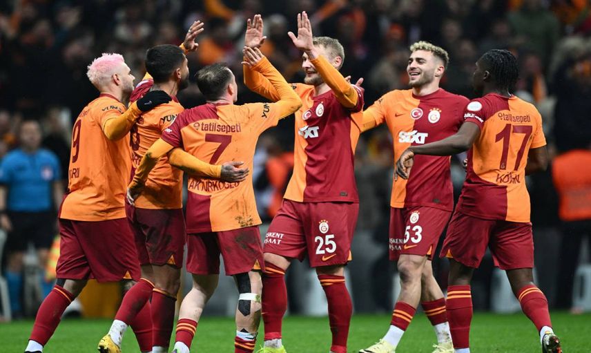 Galatasaray’da savunma krizi büyüyor: Okan Buruk kara kara düşünüyor