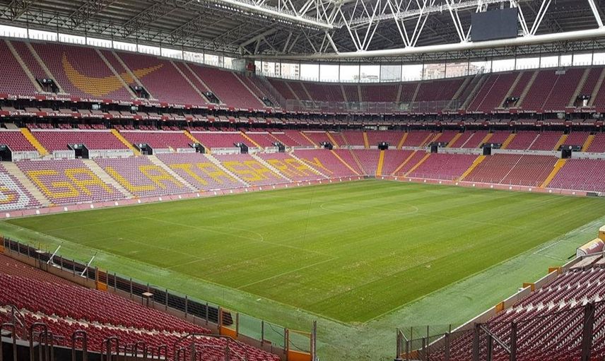 Galatasaray'dan Lokomotiv Moskova Maçı Öncesi Seyirci Kararı!