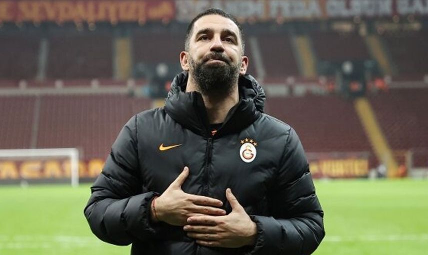 Galatasaray'ın, Barcelona maçı öncesinde Arda Turan hakkında kulüpten açıklama geldi!