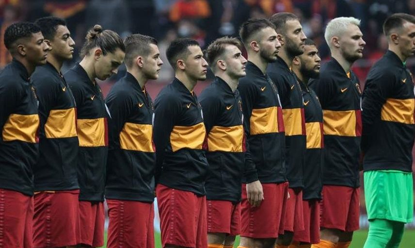 Galatasaray'ın futbolcusu Mostafa Mohamed, başka takıma transfer olmak için menajerine talimat verdi!