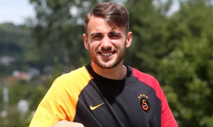 Galatasaray’ın genç yıldızı Yunus Akgün yeni sezon öncesi yapılan en iyi transferin Teknik Direktör Okan Buruk olduğunu söyledi