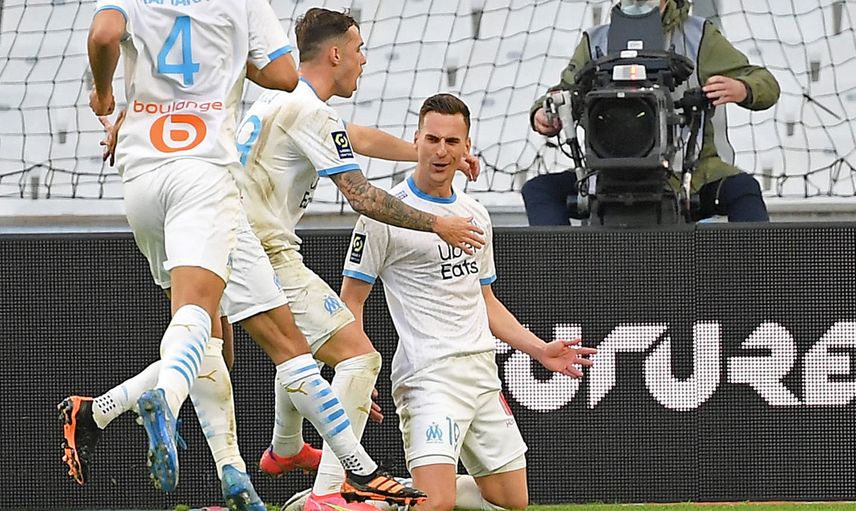 Galatasaray'ın Rakibi Marsilya'nın Futbolcusu Arkadiusz Milik Yeşil Sahalara Dönüyor!