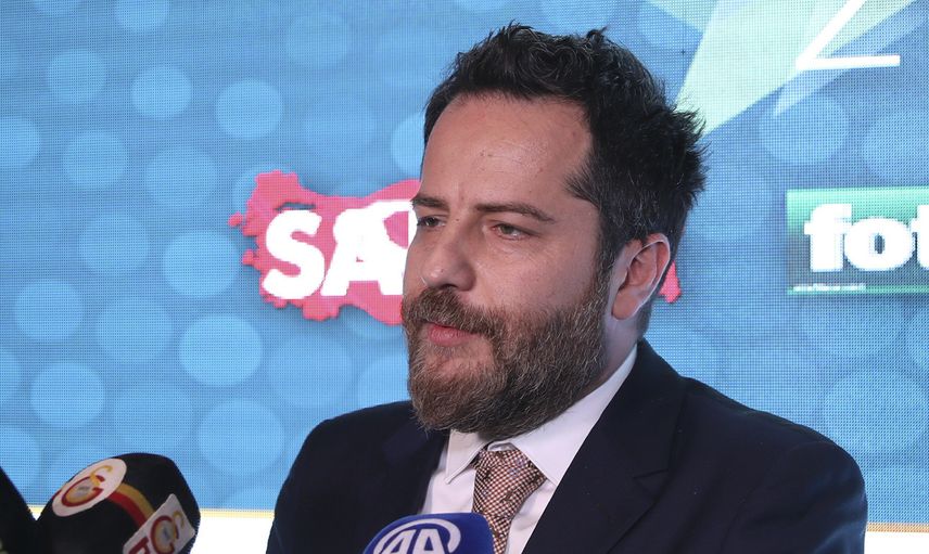 Galatasaraylı yöneticiler Fenerbahçe maçı sonrası ayağa kalktı: Artık temiz eller operasyonu başlasın