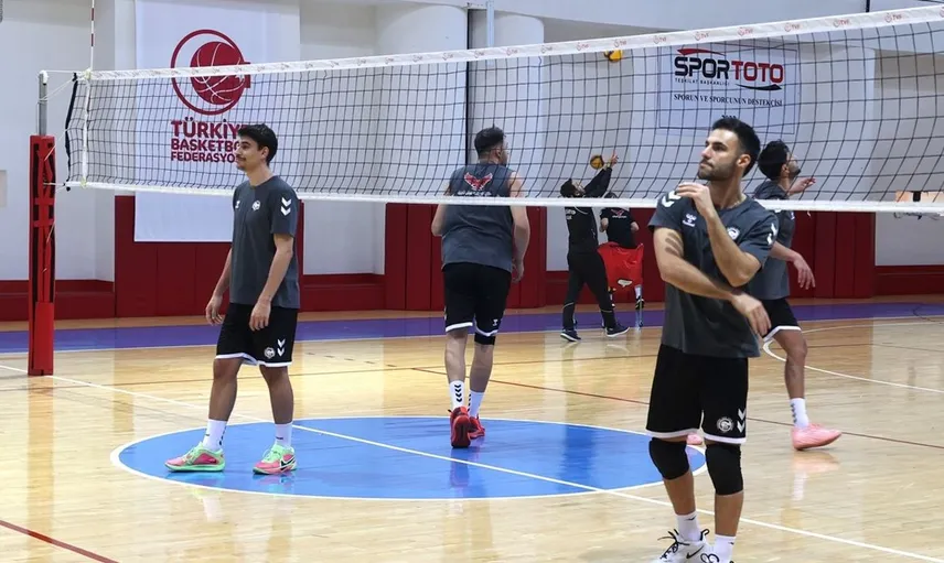 Gaziantep Gençlikspor, Alt Sıralardan Uzaklaşmak İçin Hedeflerini Belirledi