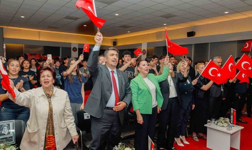 Gaziantep Kolej Vakfı'nda 19 Mayıs Kutlaması