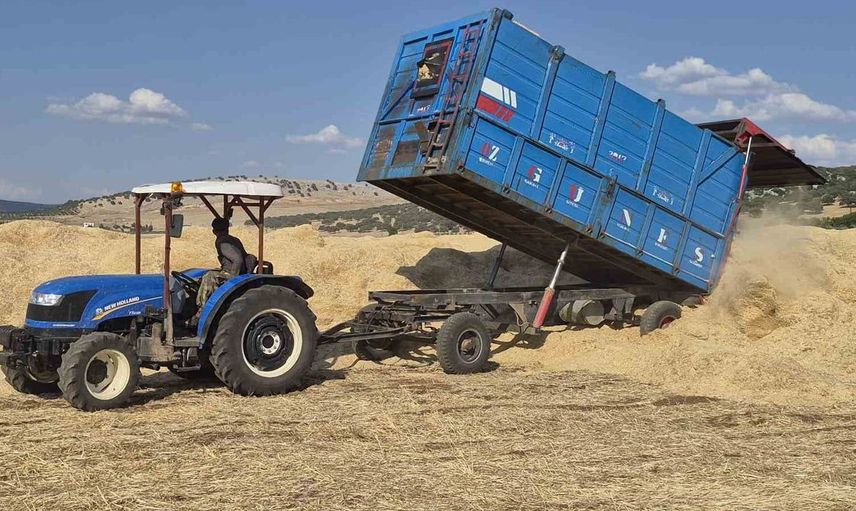 Gaziantep’te arpa ve buğday hasadı devam ediyor