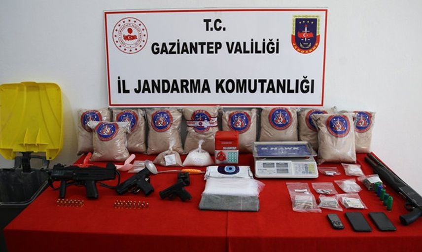 Gaziantep'te Çöp Kovasının İçinden Eroin Çıktı