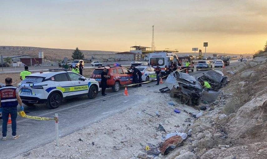 Gaziantep'te Trafik Kazası: 3 Kişi Hayatını Kaybetti