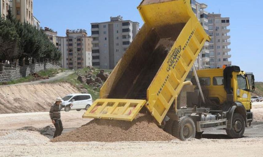 Gaziantep’te Yeni Yol Çalışmaları Devam Ediyor