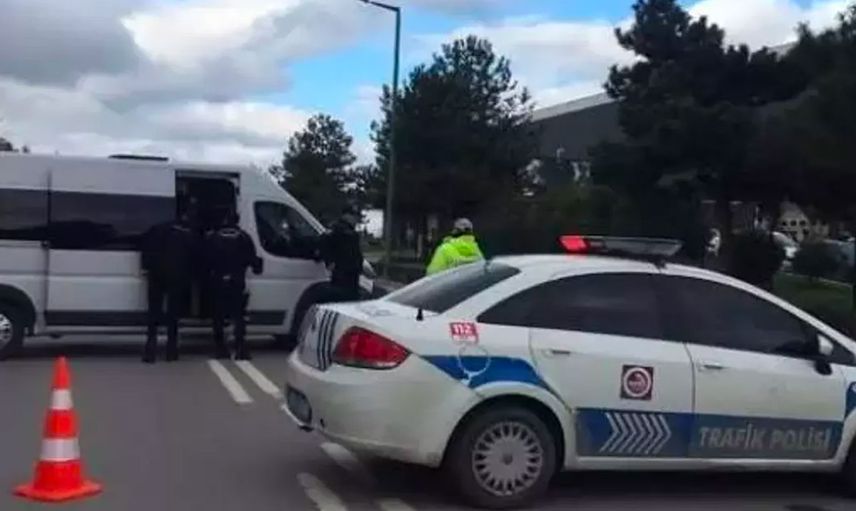 Gebze’de bulunan fabrikaya silahlı baskın: Rehineler var