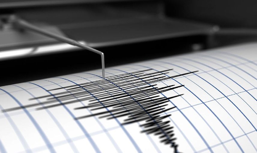 Gece yarısı 7,2 büyüklüğünde deprem: Tsunami riski devam ediyor